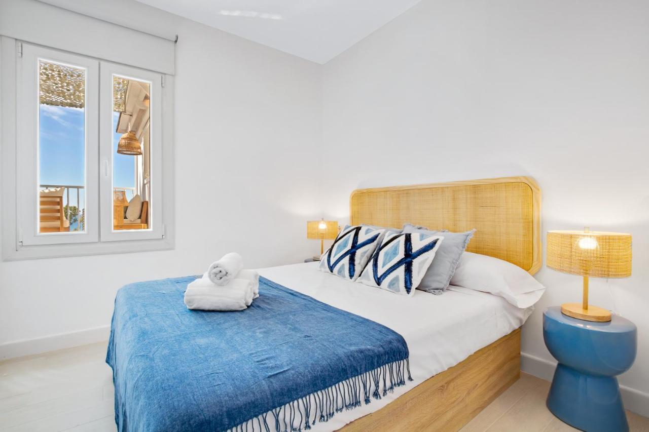Casa De La Playa. Beach House With Magnificent Sea Malaga Bagian luar foto